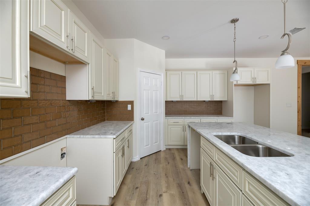 Runaway Bay - Residential