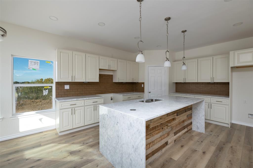 Runaway Bay - Residential