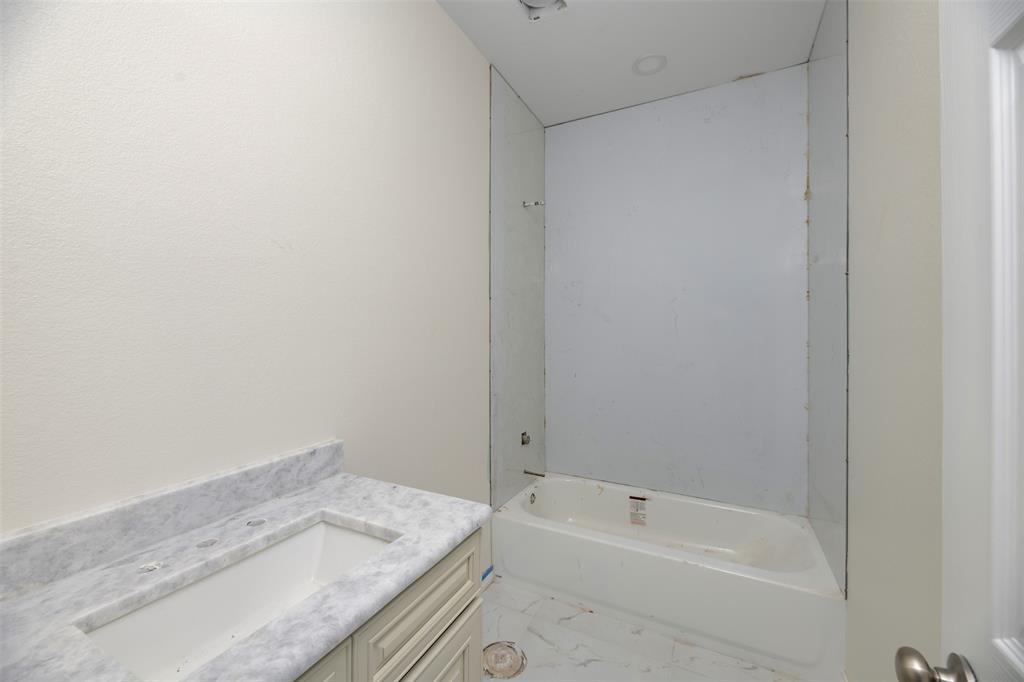 Runaway Bay - Residential