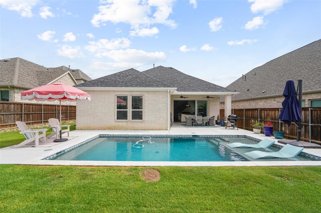 416 Calmwater Cove