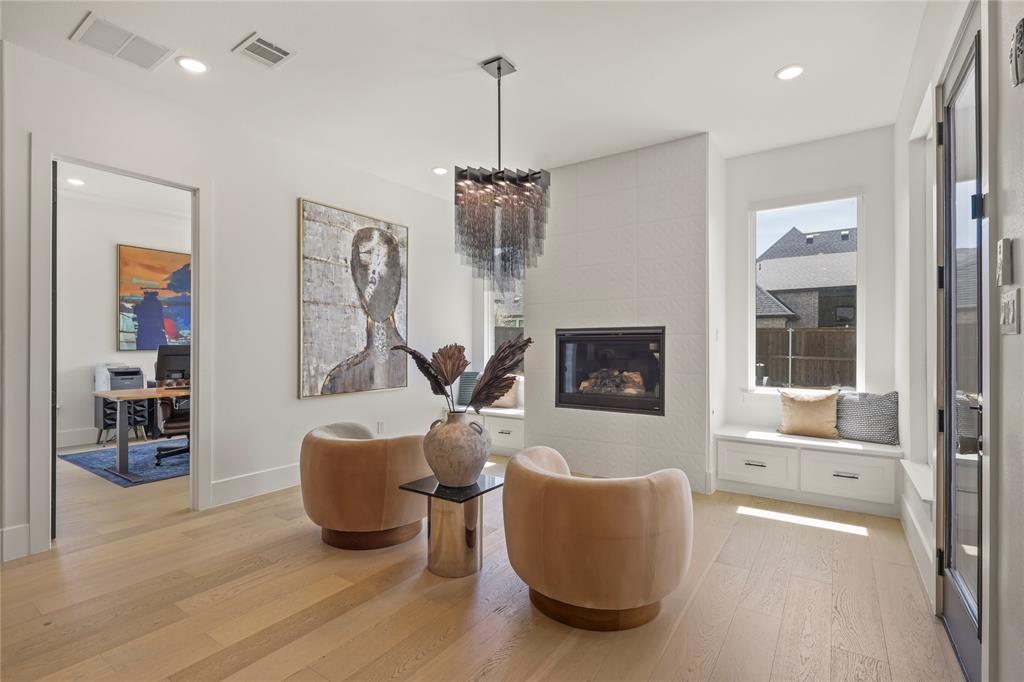 Mustang Lakes Ph Five - Residential