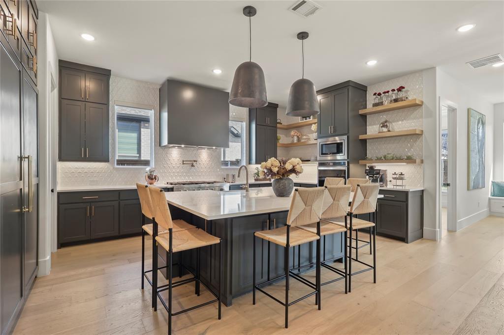 Mustang Lakes Ph Five - Residential