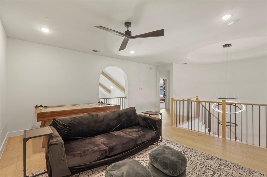 Mustang Lakes Ph Five - Residential