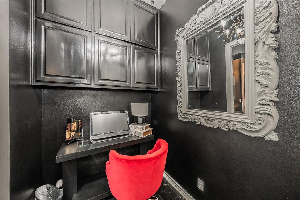 Lochngreen Village Add - Residential