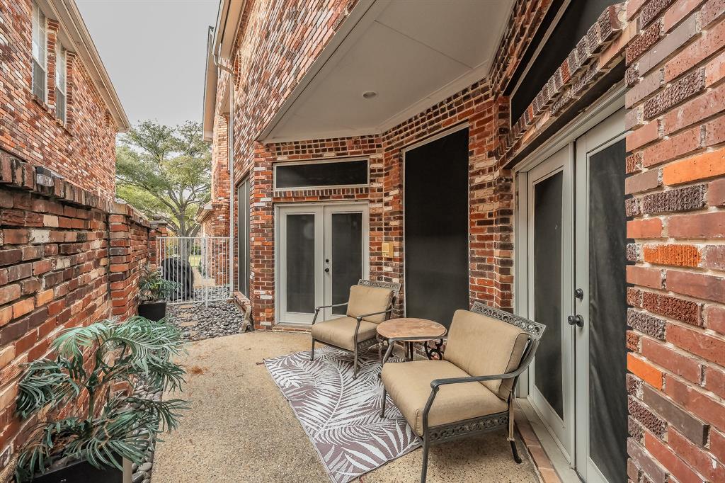 Lochngreen Village Add - Residential