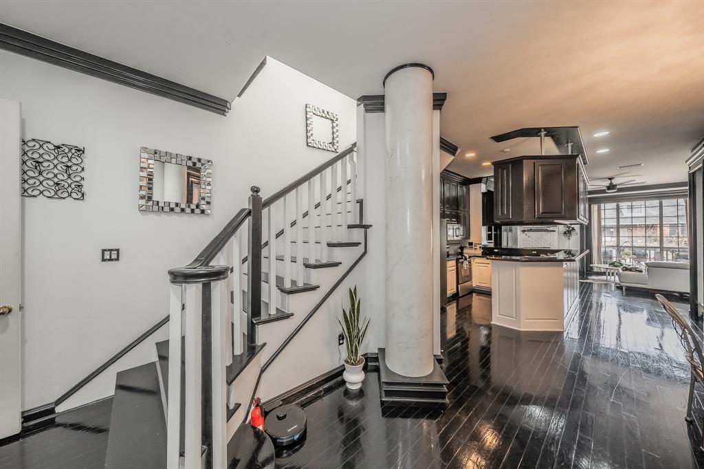 Lochngreen Village Add - Residential