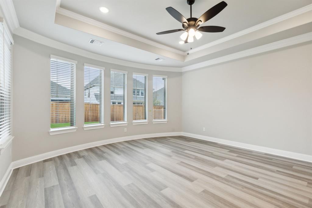 3813 Buffalo Grass Trail