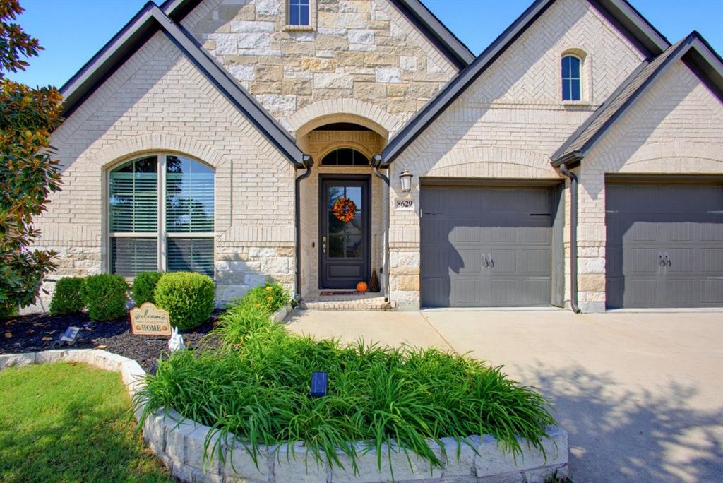 8629 Lake Arrowhead Trail