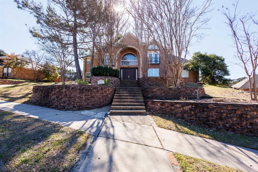 2212 Valley View Drive