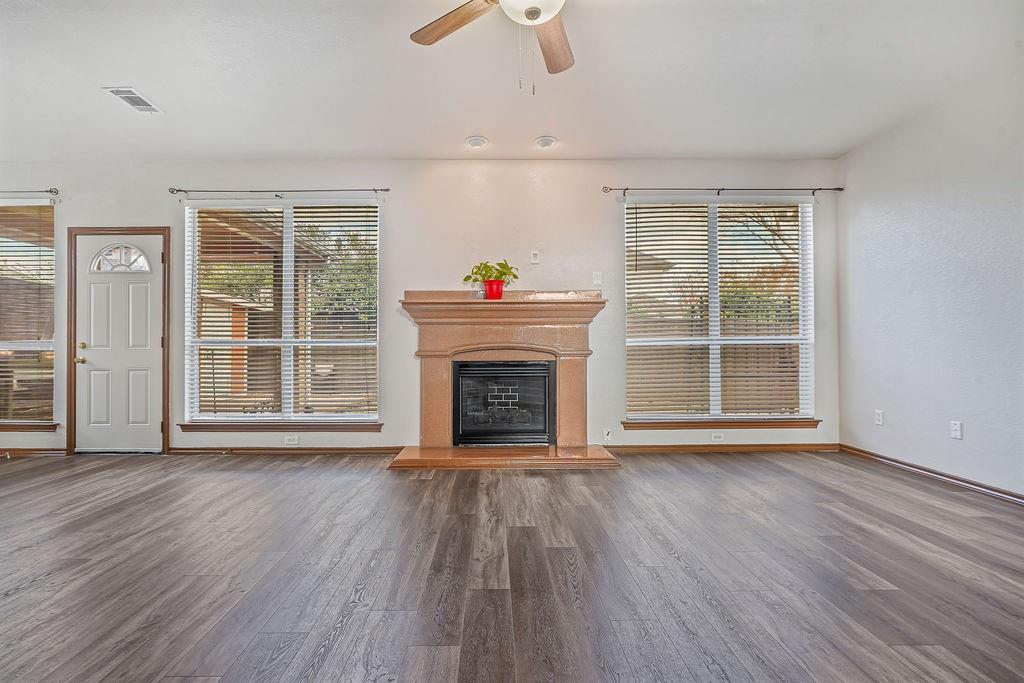 Crossing At Fossil Creek The - Residential Lease