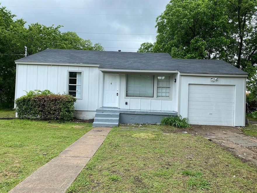 Investor Opportunity!!! 8 min to Downtown & 12 min to Trinity Groves. Nestled in a tranquil neighborhood, this fixer-upper offers a unique opportunity for those with a vision and a passion for transformation. Sold as-is this property is waiting for your personal touch and creative flair. Whether you're an experienced renovator or a first-time homebuyer with a dream, this is your chance to make this house a home.  Embrace the challenge, and watch your investment grow!!  Selling much below Taxed value(235k). Could be rented for over 2100+ with the right finishes. Pictures on this listing were taken prior to tenants moving in, selling as-is. Please call agent to view property, DO NOT CALL LISTING OFFICE.