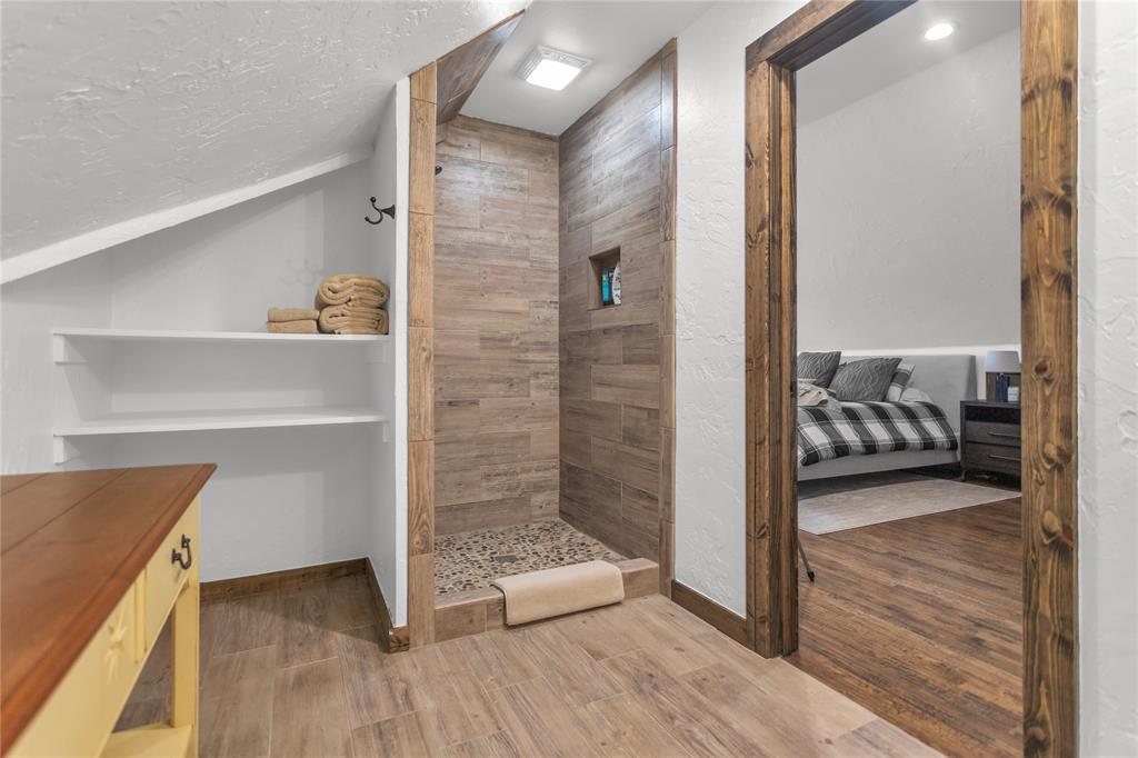 Valley View, Texas 76272, United States, 4 Bedrooms Bedrooms, ,4 BathroomsBathrooms,Residential,Active,324