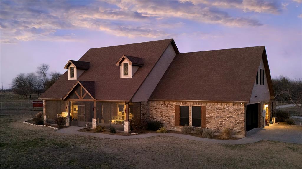 Valley View, Texas 76272, United States, 4 Bedrooms Bedrooms, ,4 BathroomsBathrooms,Residential,Active,324