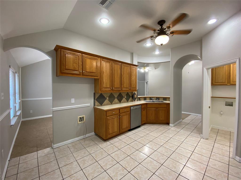 Coventry Hills Add - Residential Lease