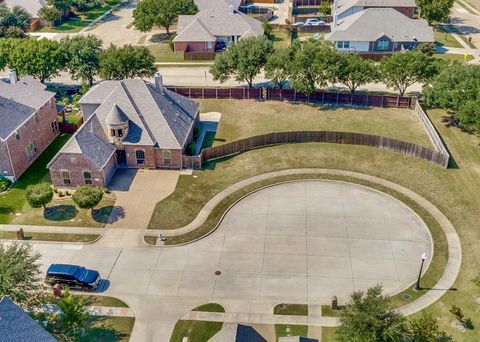 Photo of 6841 Abernathy Street, Plano, TX 75074 (MLS # 21090129)