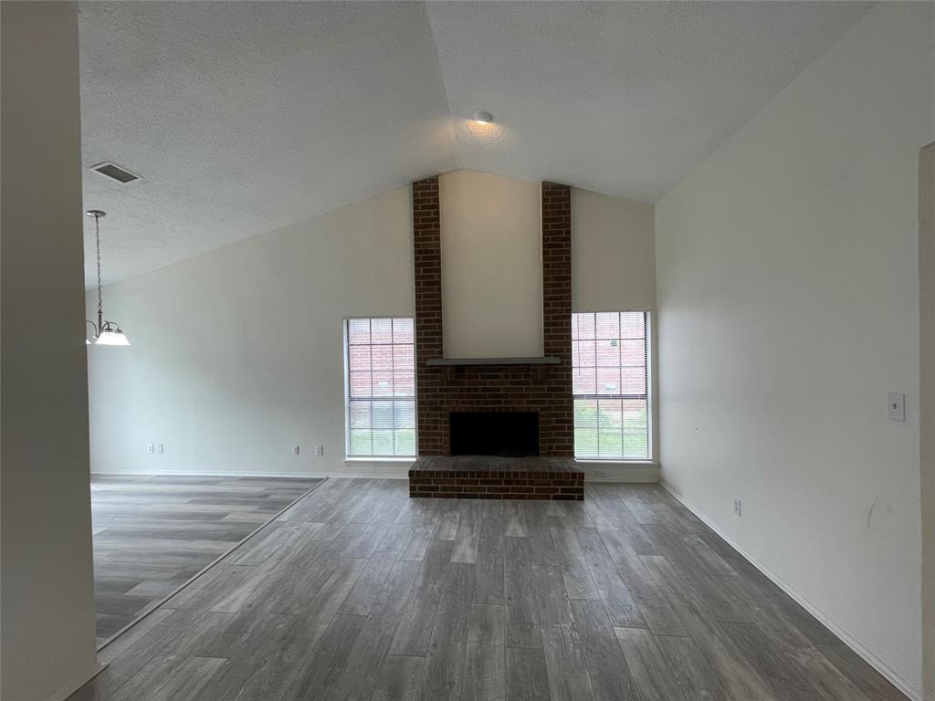 9415 Rutherglen Drive