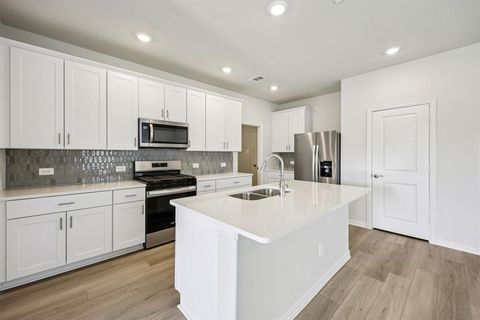 702 Dotty Drive Princeton TX 75071