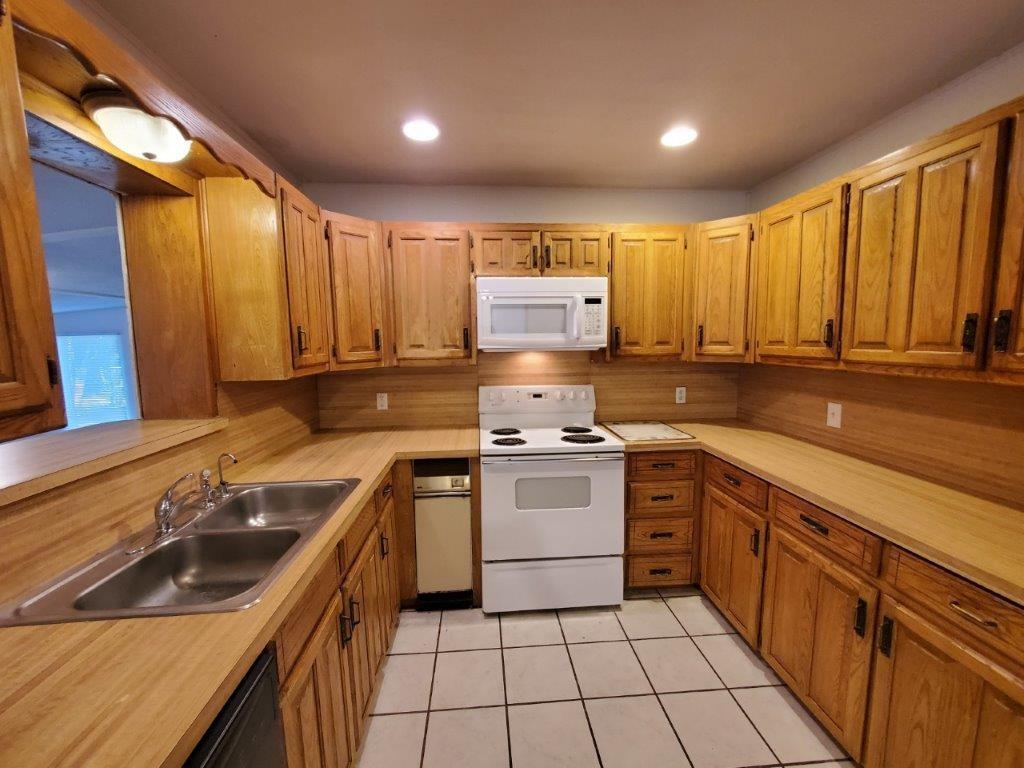 Bellvue Add - Residential Lease