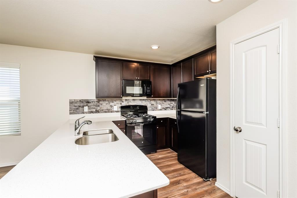 Trinity Xing Ph 4 - Residential Lease