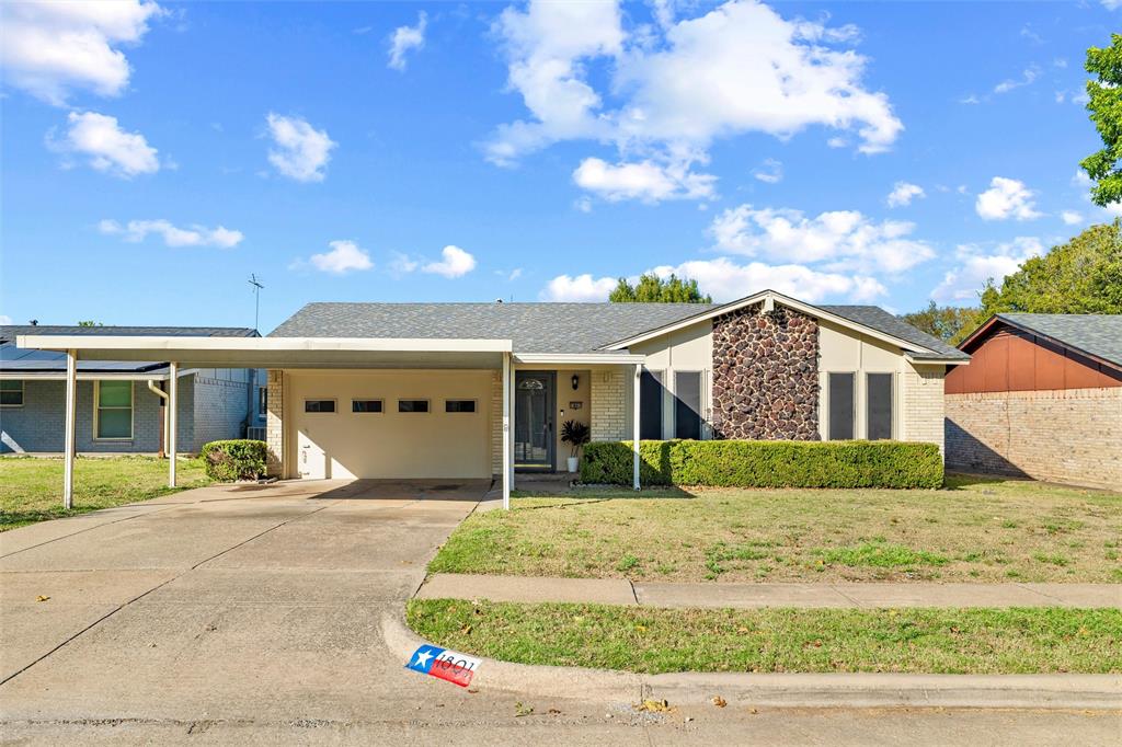 1801 Homestead Place