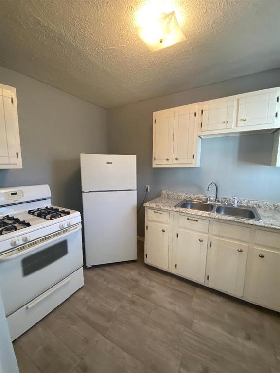 Shady Lawn Add - Residential Lease