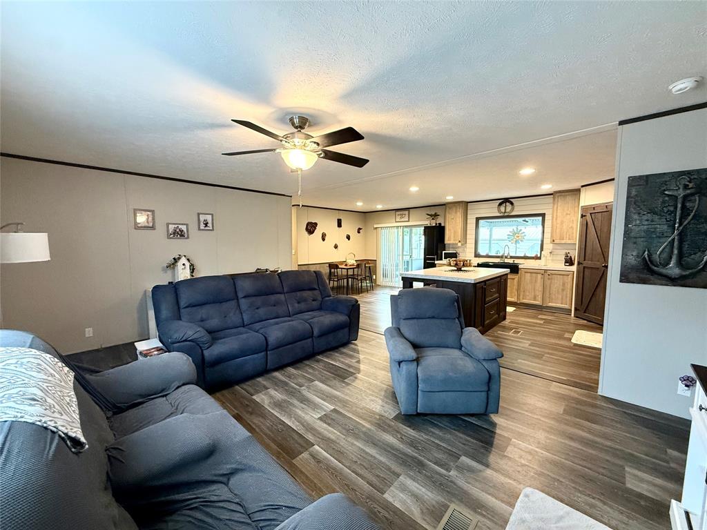 8750 Pinehaven Drive