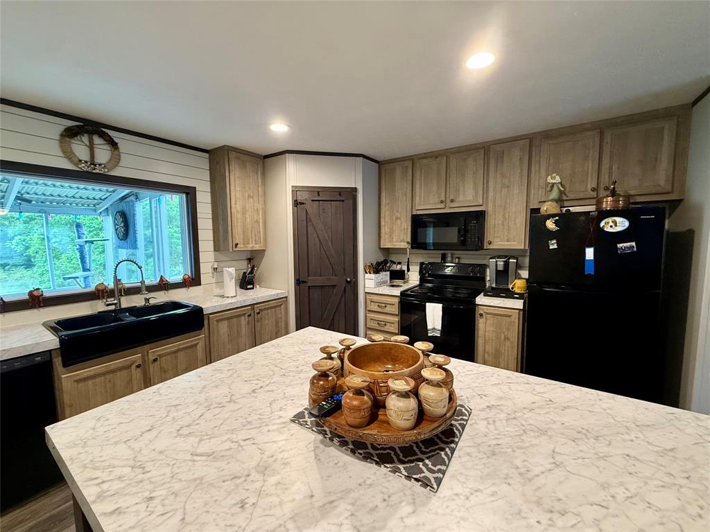 DEBRA LEANN RIDGE SUBDIVISION UNIT NO. 2 - Residential