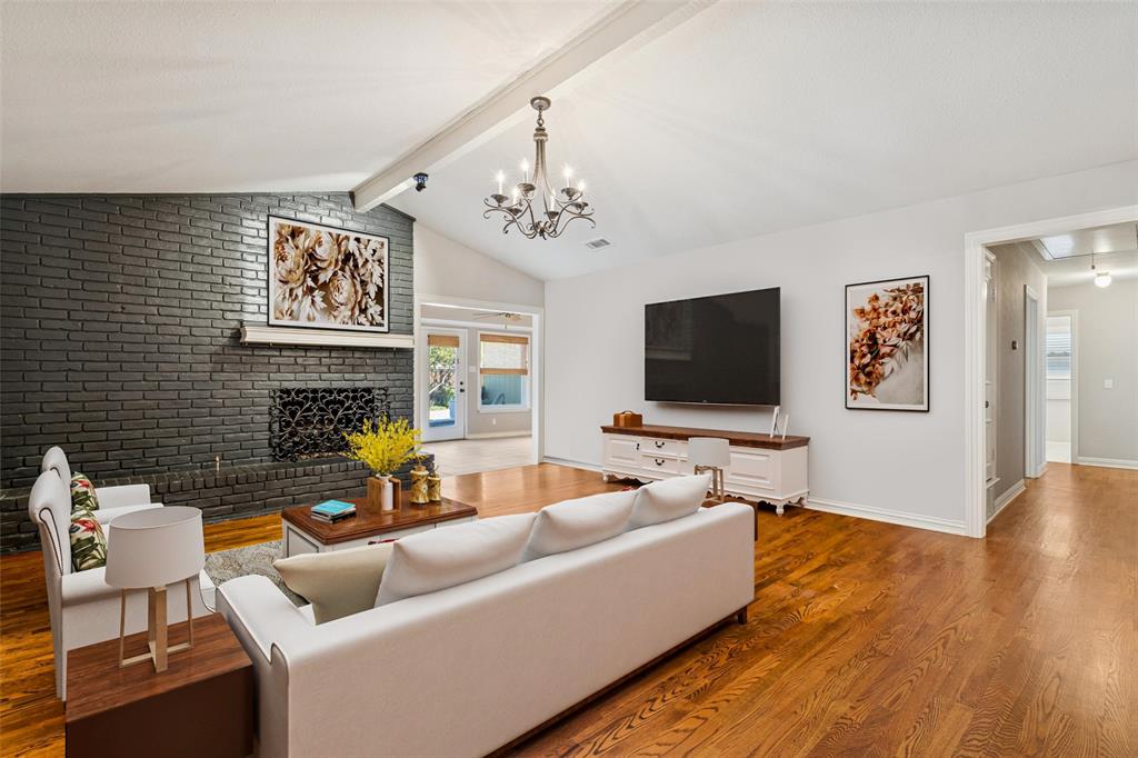 2111 Goldenrod Drive