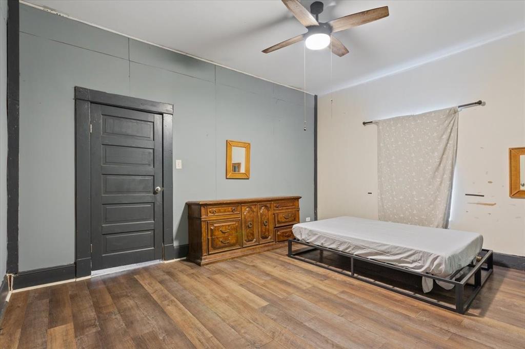 White C W - Residential