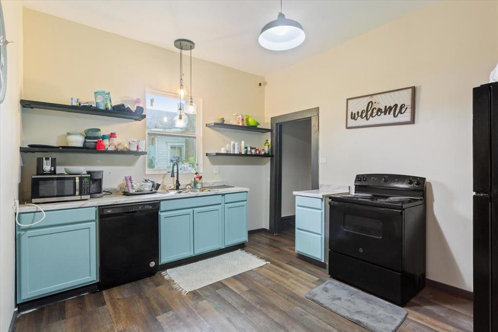 White C W - Residential