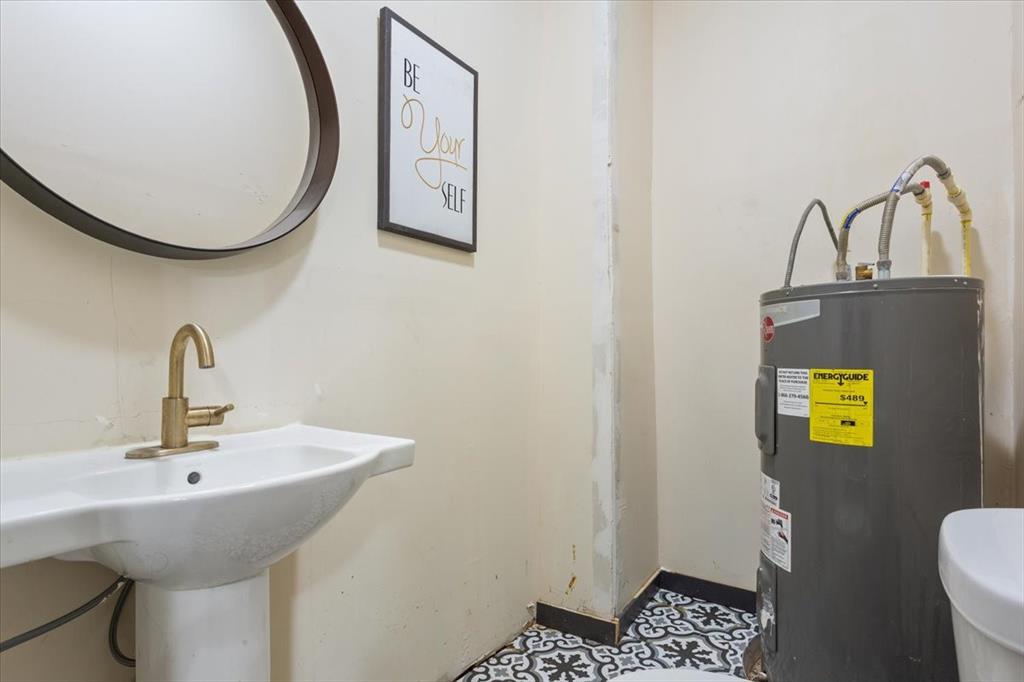 White C W - Residential