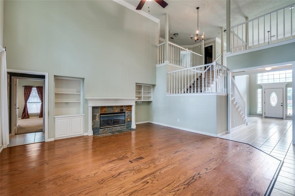 305 W Mill Valley Drive