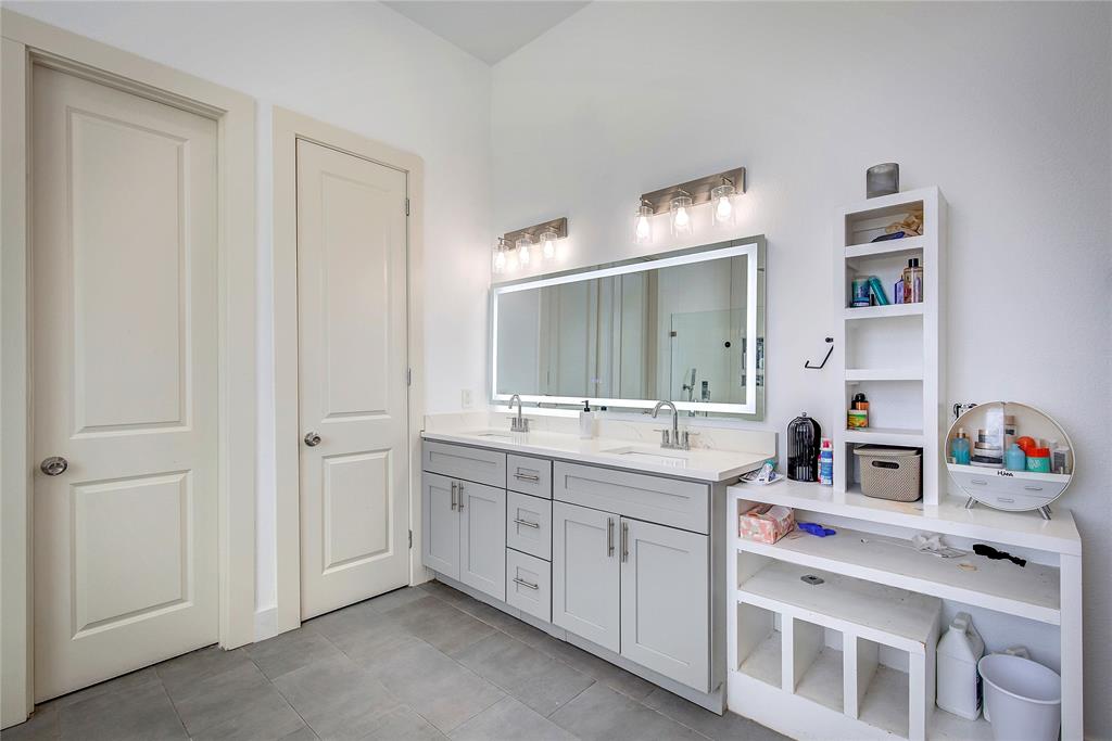 Levi Lloyd - Residential