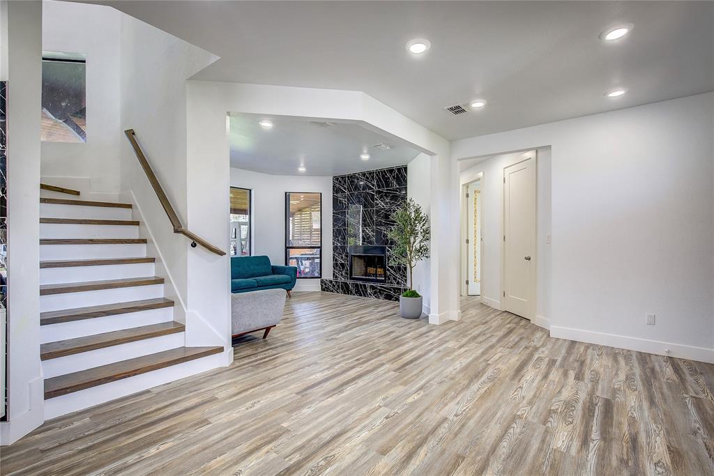 Levi Lloyd - Residential