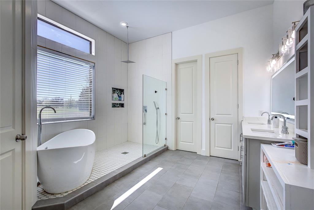 Levi Lloyd - Residential