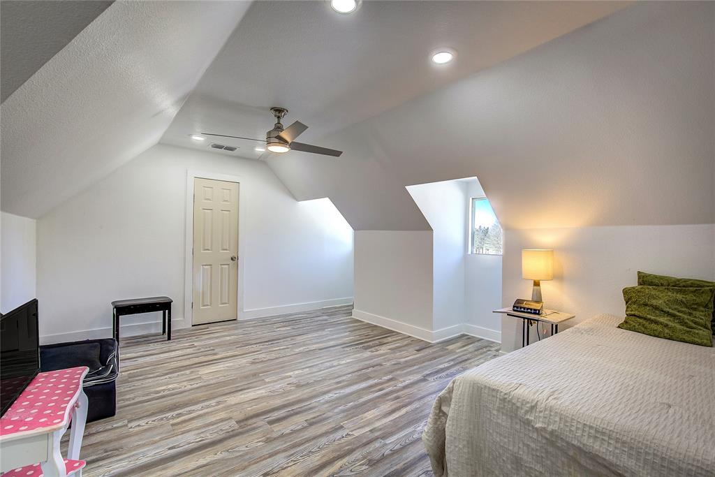 Levi Lloyd - Residential