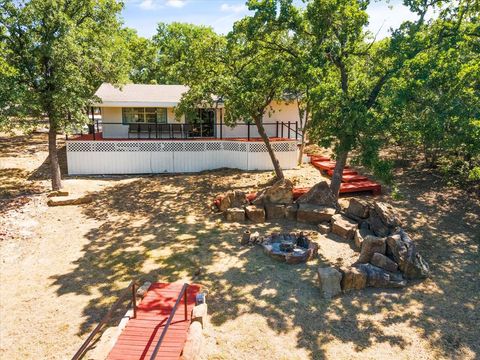 995 County Road 1744 Chico TX 76431