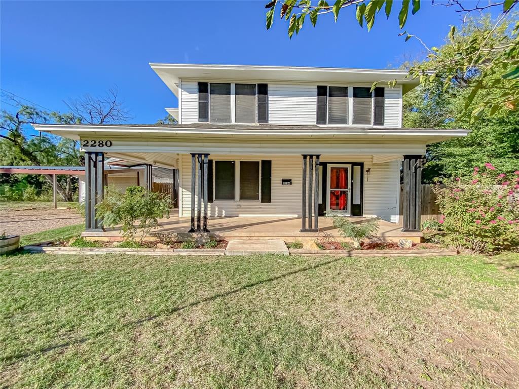 2280 N 6th Street