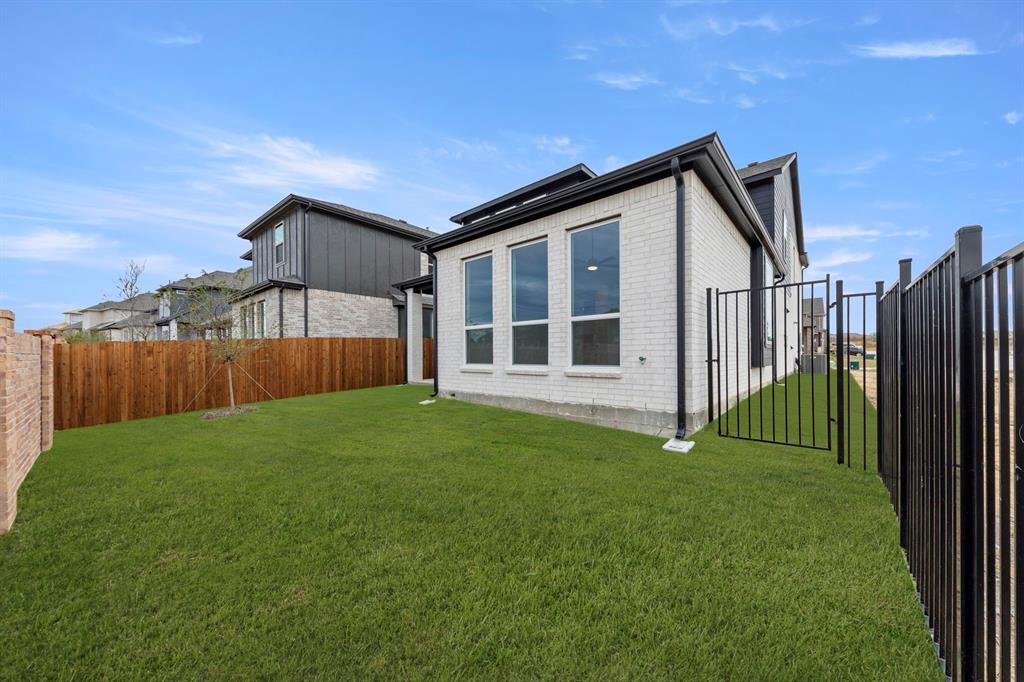 The Villages of Hurricane Creek - Residential