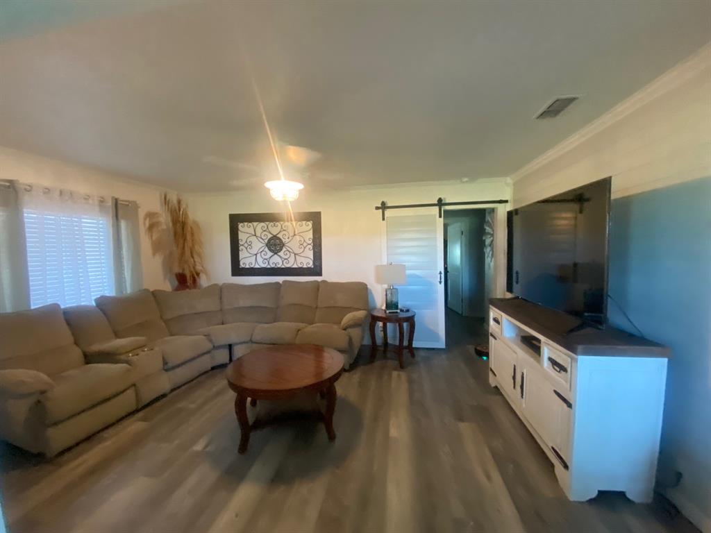 1350 County Road 404