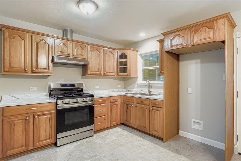 Cresthaven 02 - Residential