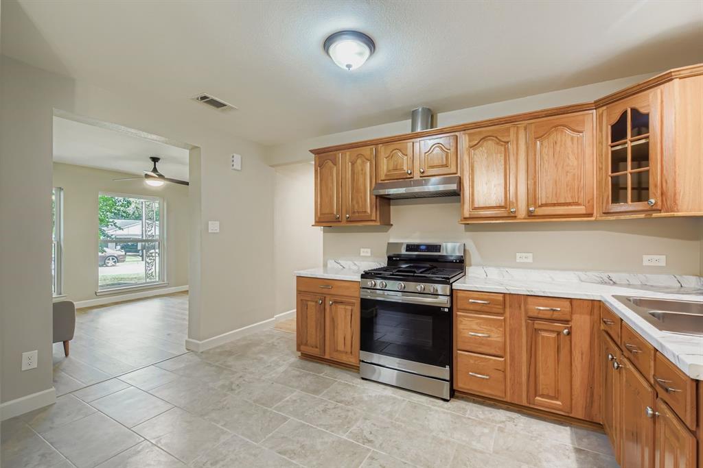 Cresthaven 02 - Residential