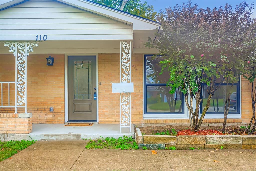 110 W Marguerita Drive