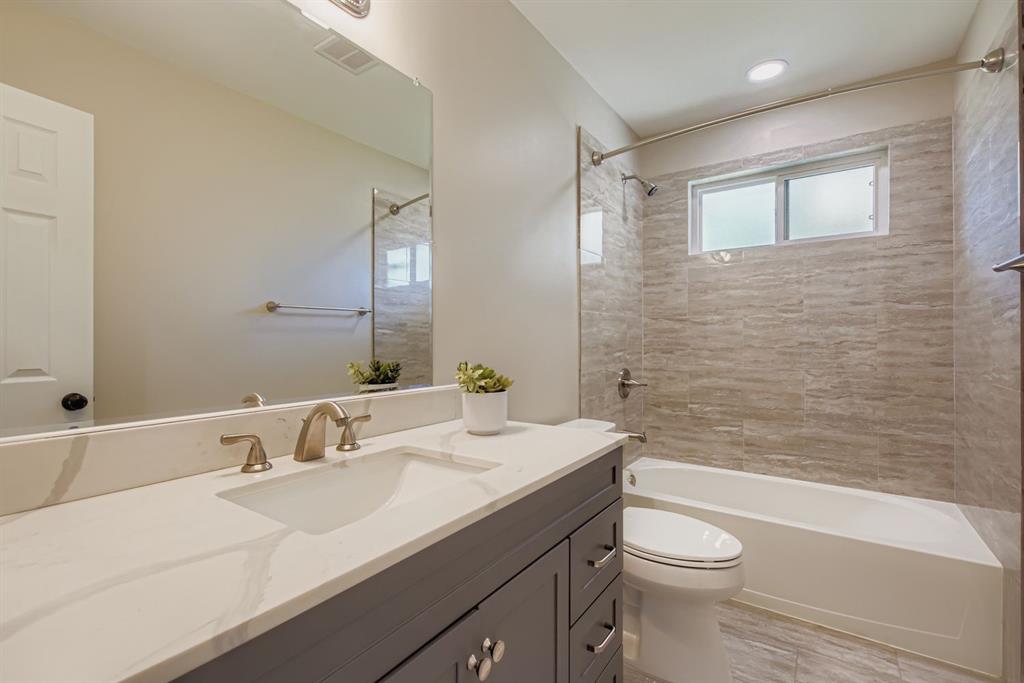 Cresthaven 02 - Residential