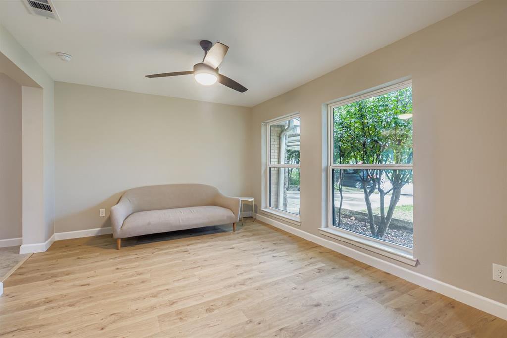 110 W Marguerita Drive
