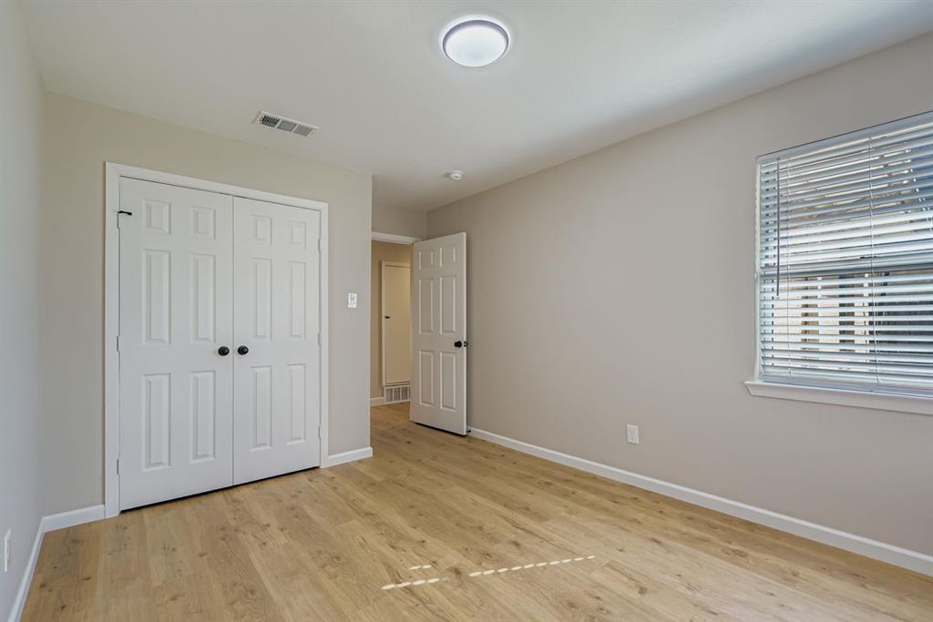 Cresthaven 02 - Residential