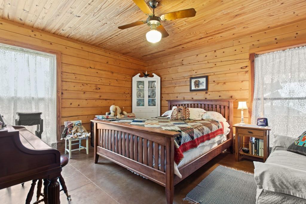 A0860 J SANDERS - Farm