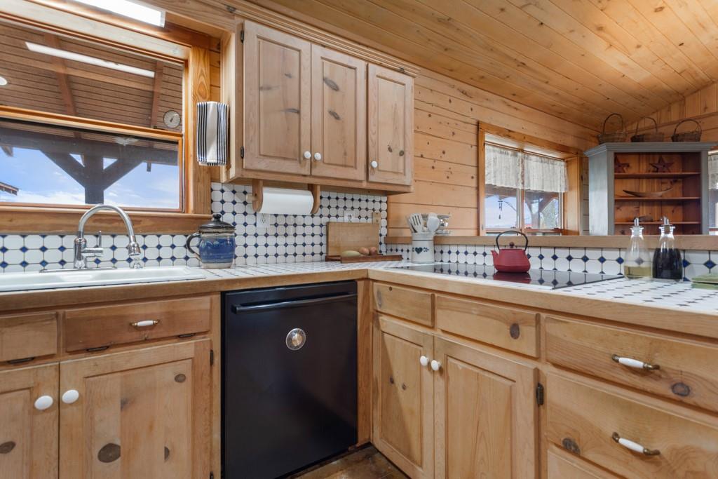 A0860 J SANDERS - Farm