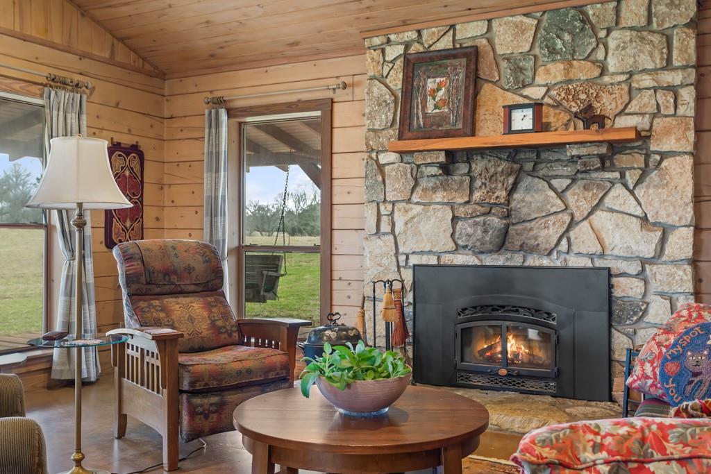 A0860 J SANDERS - Farm