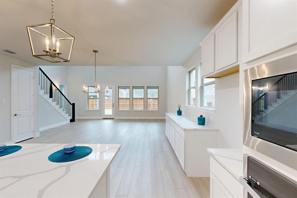 7401 Lemon Tree Place